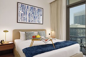 Maison Privee - Upscale Apt w/ Partial Dubai Marina & Palm Views
