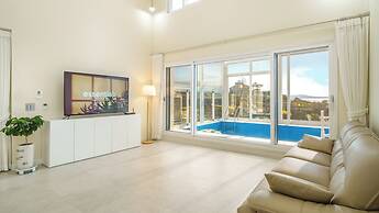 Ganghwado Narangstay Poolvilla Pension