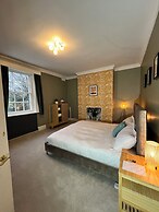 Mossley Hill Retreat