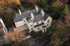 Mossley Hill Retreat