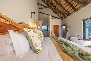 Ukanyi Luxury Villa
