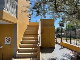 Golden Villa