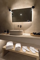Alaya Suites