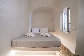 Alaya Suites
