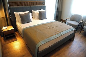 Perge Pine Green