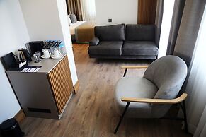 Perge Pine Green