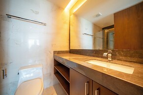 Marila - Luxury 3 BR - Ocean View & Pool