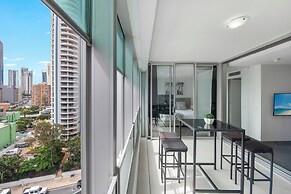 Private Q Tower Apartments - WOWSTAY