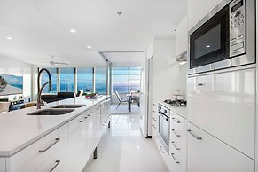 Private Q Tower Apartments - WOWSTAY