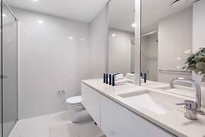 Private Q Tower Apartments - WOWSTAY