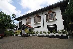 Garden Beach Hotel