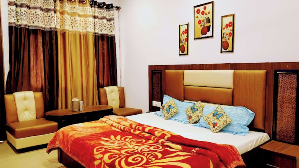 Goroomgo Sahara Inn Dalhousie