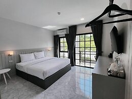 The target residence & resort