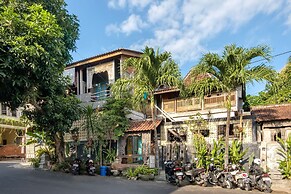 TwoSpaces Living at Bunga Desa Jimbaran