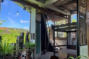 TwoSpaces Living at Bunga Desa Jimbaran