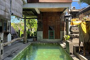 TwoSpaces Living at Bunga Desa Jimbaran