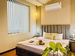 BedChambers Saket