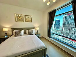 Lux BnB Burj Views