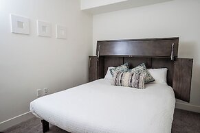 L'Austin Rêve by Revelstoke Vacations