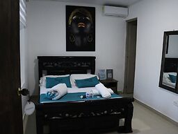 Hotel Galyrod House