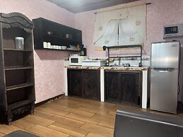 Hotel Hanna Suites