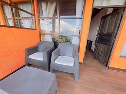 Hotel Hanna Suites
