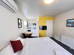 Kowhai motel