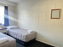 Kowhai motel