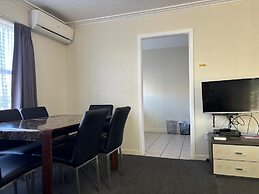 Kowhai motel