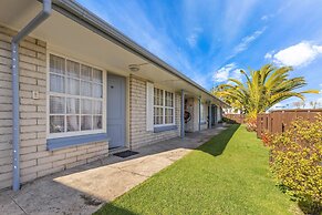 Kowhai motel