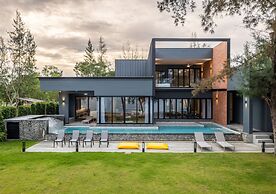 Emmarin Villa