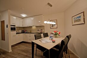 Apartment Anemone