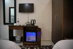 Mansi Residence