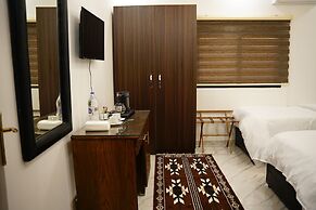 Mansi Residence