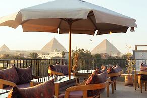 Almas Pyramids View