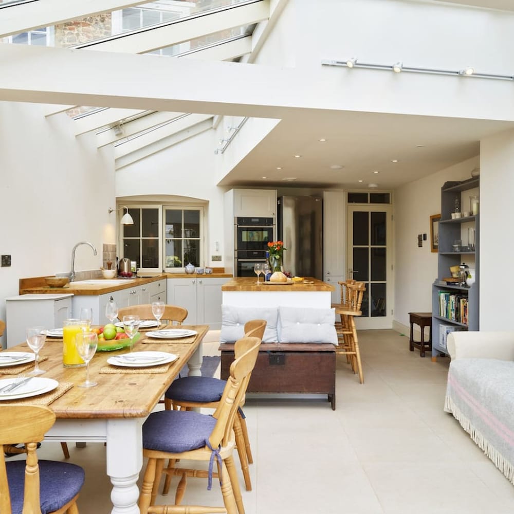 Northfield End Cottage - From 250 Per Night