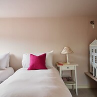 Northfield End Cottage - From 250 Per Night