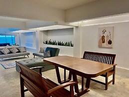 GAO Check In Phala Beachfront