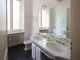 3884 Villa Monacelli by Barbarhouse