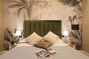 Vatican Cozy Suite - Liberty Collection