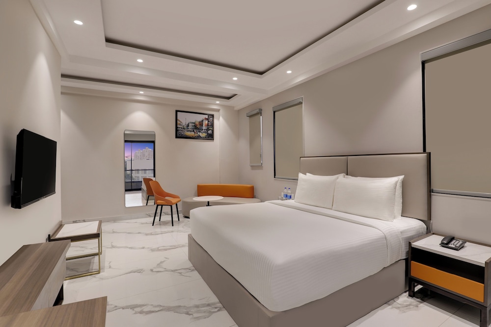 The Hoften Sukh Vasa, Sector 51 & Golf Course Ext Road