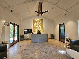 River Estates Luxury Resort & Spa