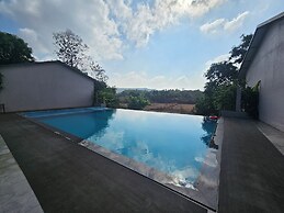River Estates Luxury Resort & Spa