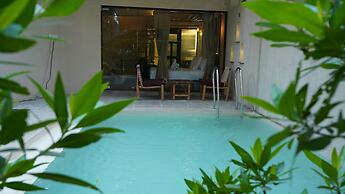Avhyay Resort