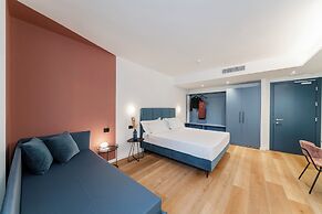 BISCARDI HOTEL