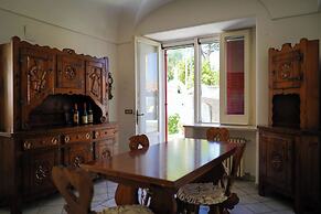 Villa Magiolina