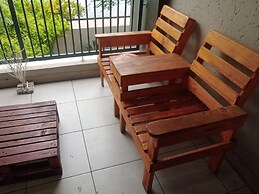 Pool-bbq-3br-2baths-parking-safe-family-friendly