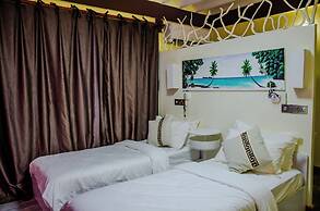 Luna lodge