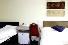 Henson Hotel