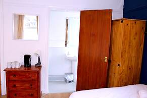 Henson Hotel